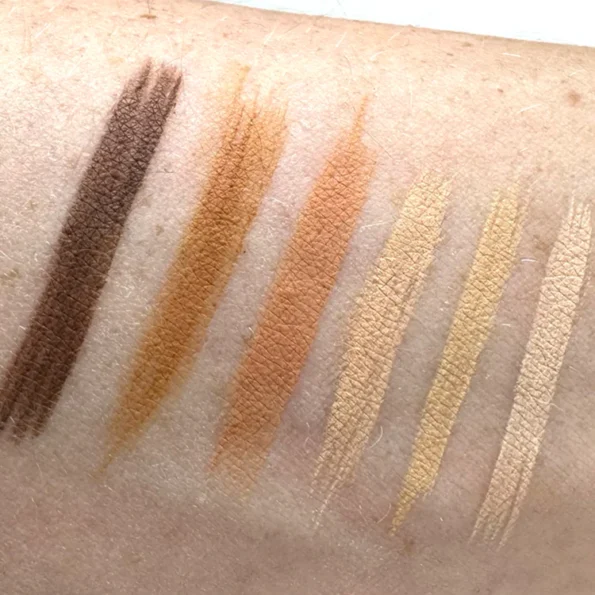 Noemi palette highlight concealer